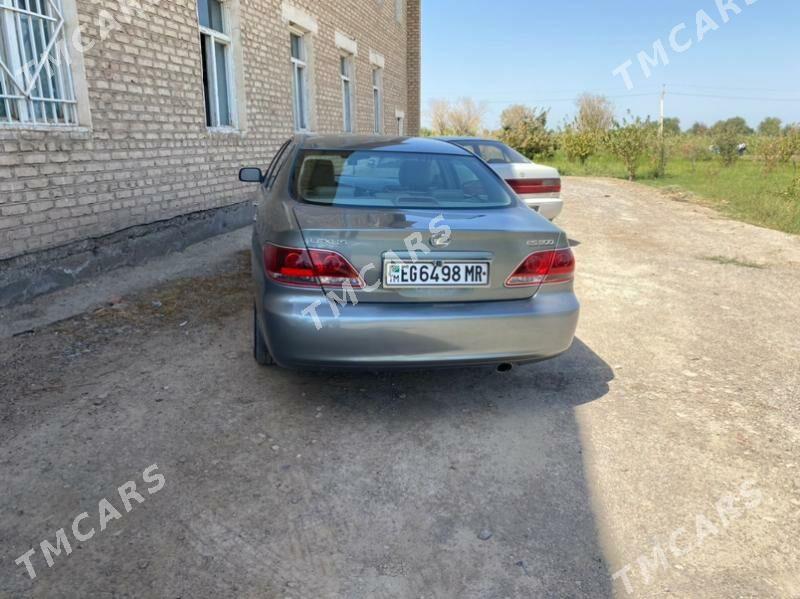 Lexus ES 300 2002 - 218 000 TMT - Türkmengala - img 2