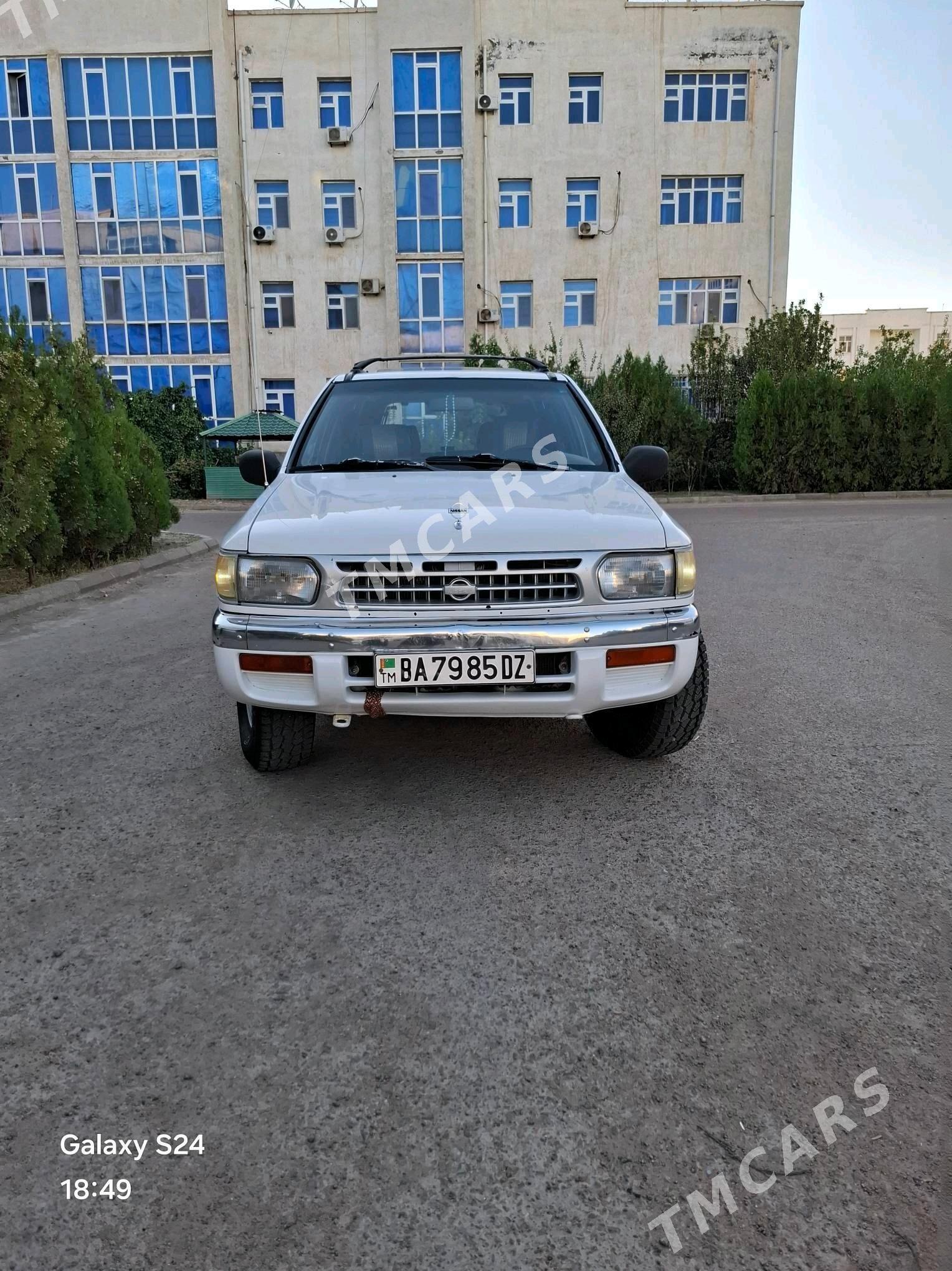 Nissan Pathfinder 1998 - 90 000 TMT - Дашогуз - img 4