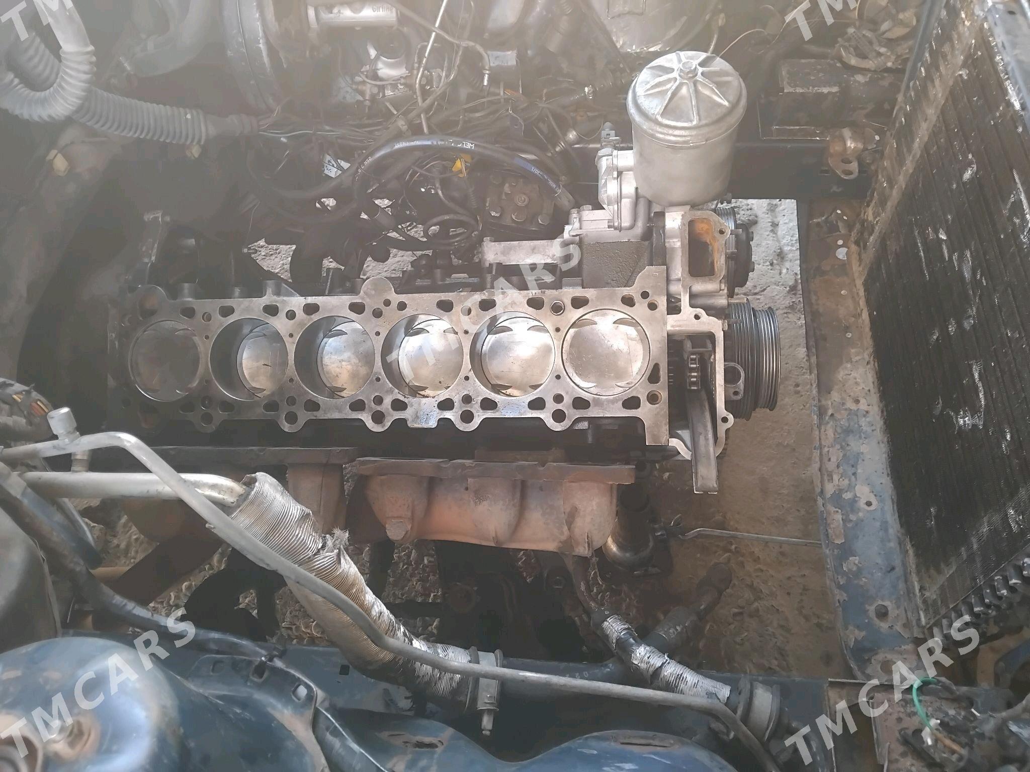 BMW 525 1989 - 38 000 TMT - Векильбазар - img 7