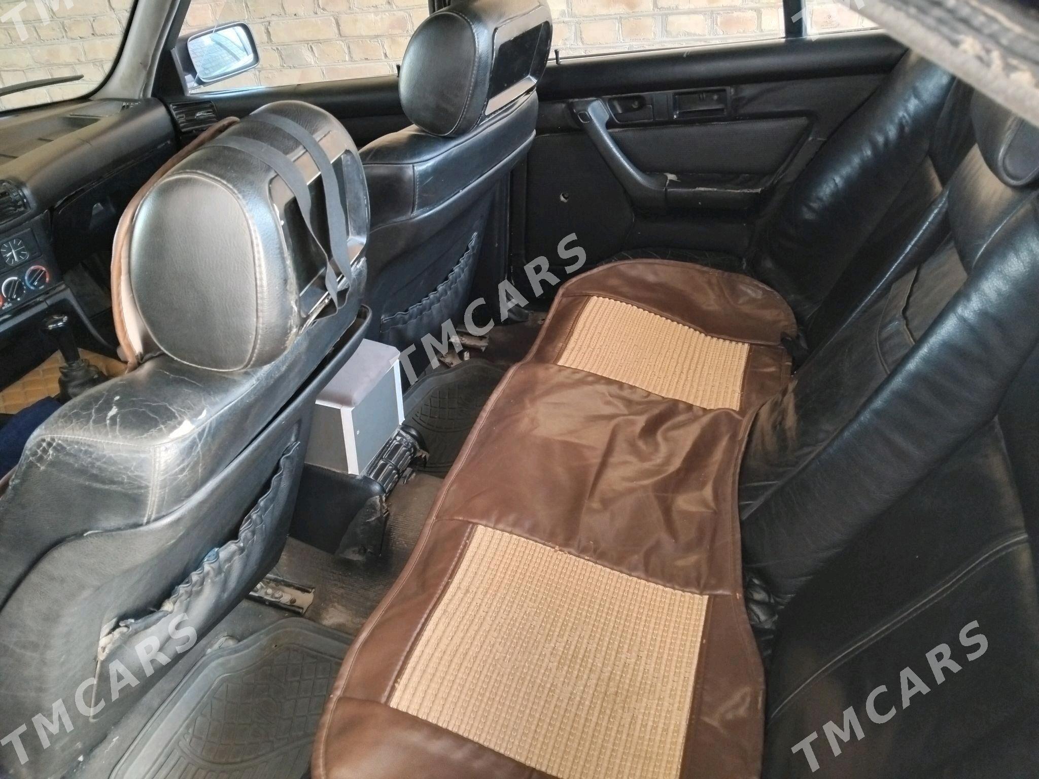 BMW 525 1989 - 38 000 TMT - Векильбазар - img 5