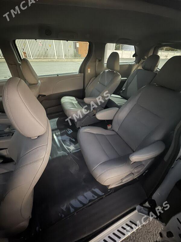 Toyota Sienna 2018 - 560 000 TMT - Ашхабад - img 6