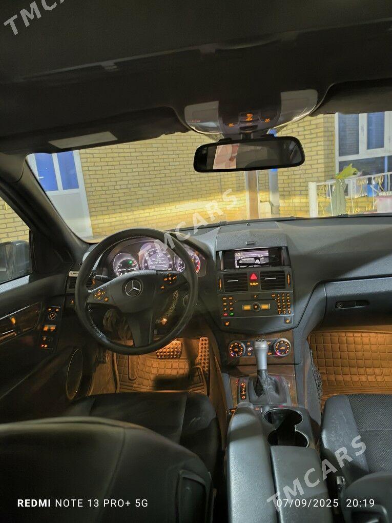 Mercedes-Benz 300CE 2011 - 240 000 TMT - Туркменабат - img 8