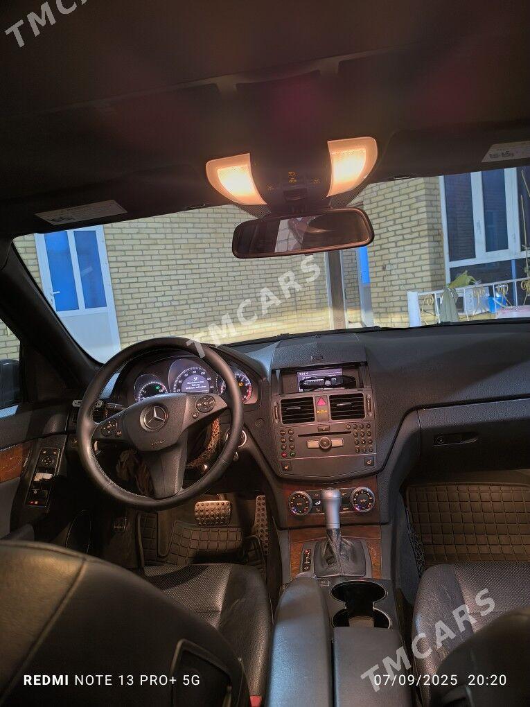 Mercedes-Benz 300CE 2011 - 240 000 TMT - Туркменабат - img 3