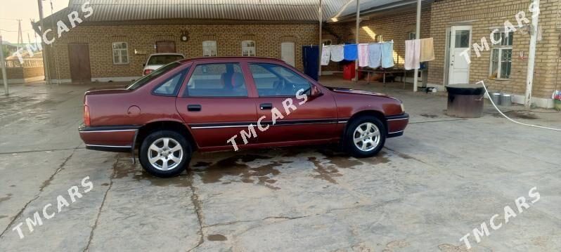 Opel Vectra 1992 - 25 000 TMT - Mary - img 4
