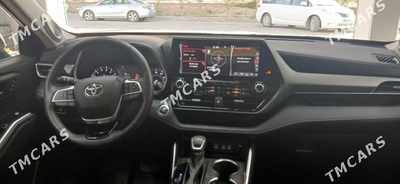 Toyota Highlander 2022 - 721 000 TMT - Ашхабад - img 7