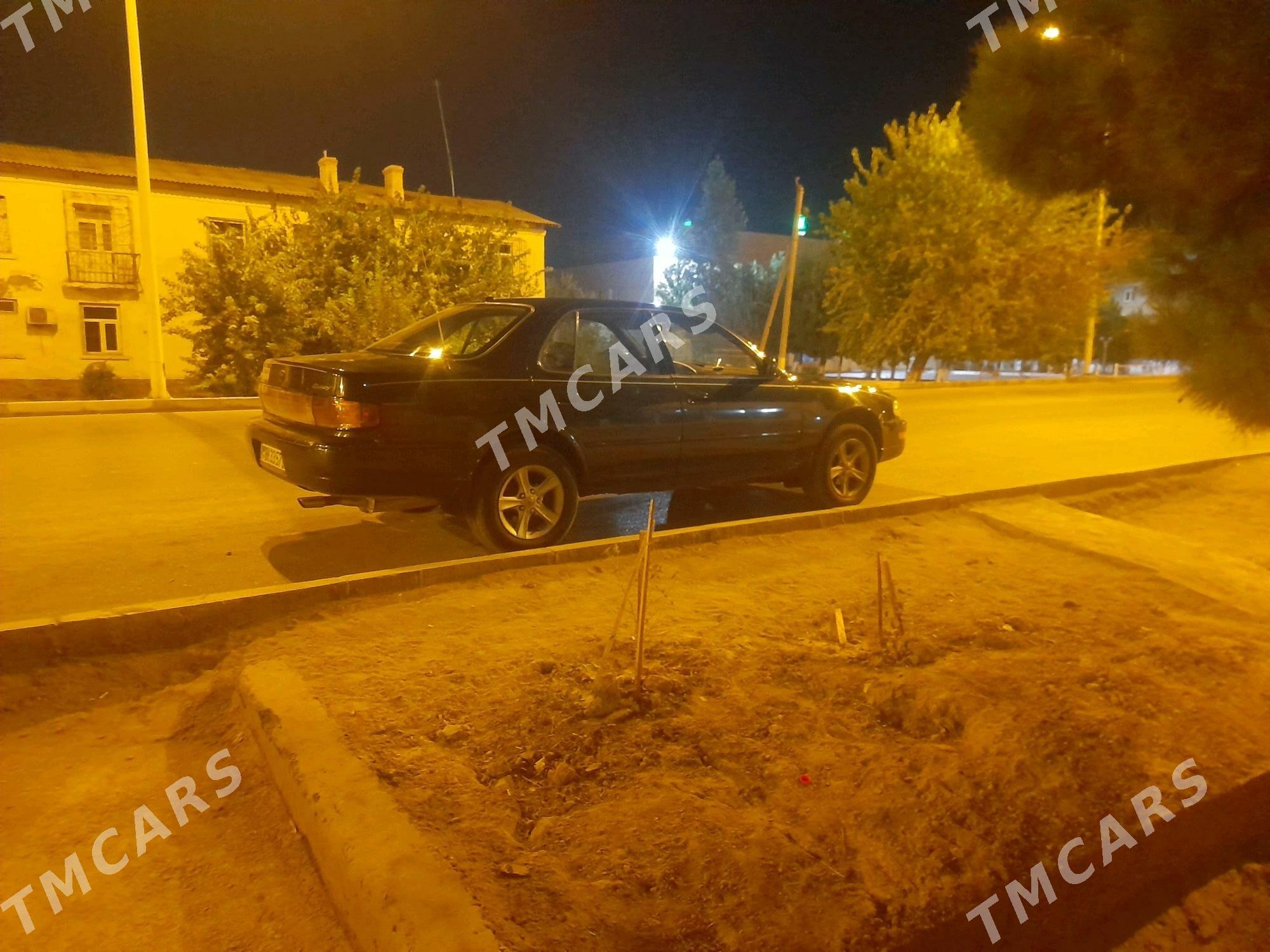 Toyota Camry 1992 - 85 000 TMT - Туркменабат - img 6