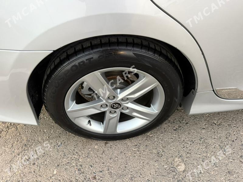 Toyota Camry 2013 - 219 000 TMT - Aşgabat - img 8