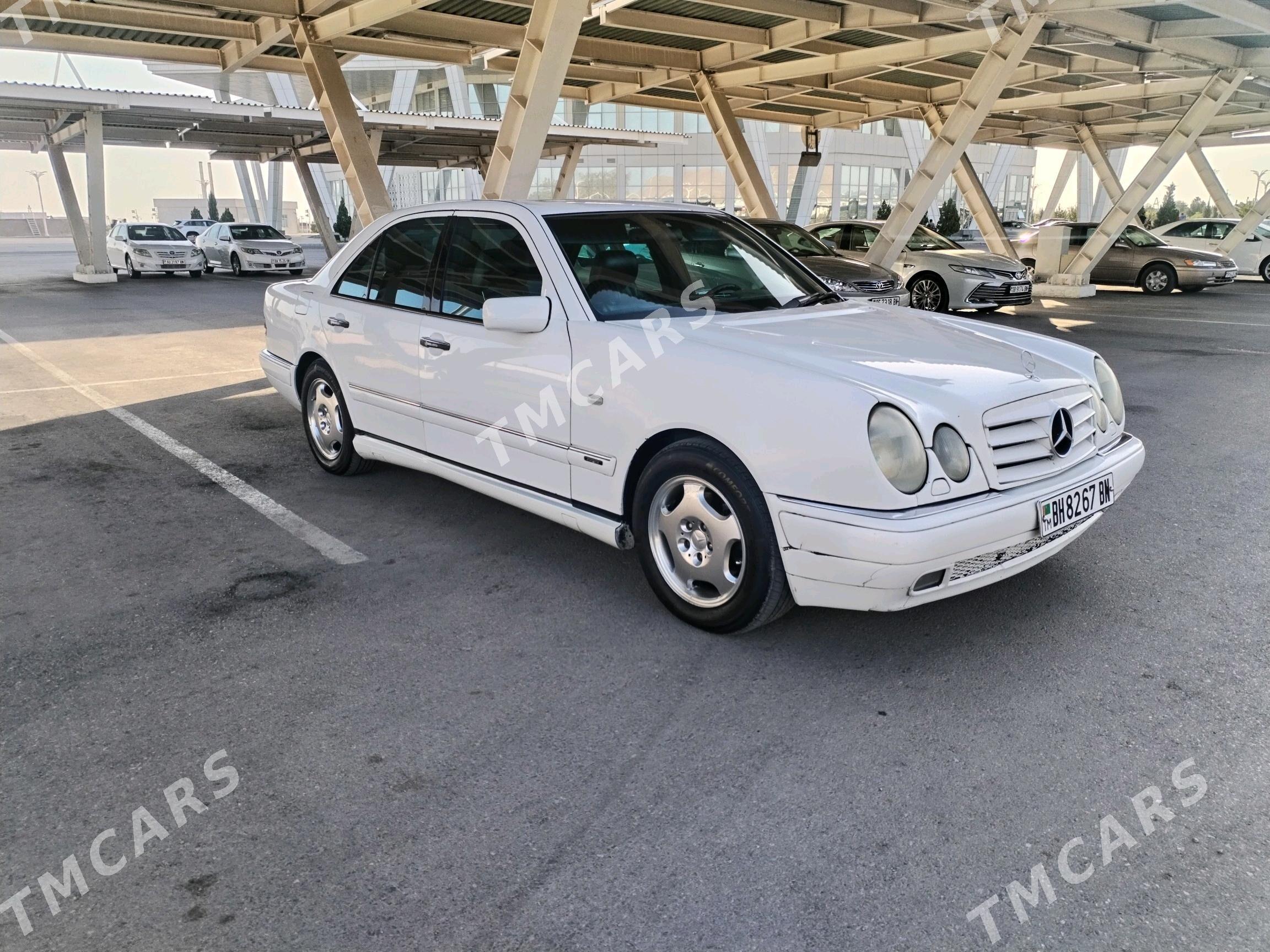 Mercedes-Benz E320 1999 - 103 000 TMT - Balkanabat - img 3