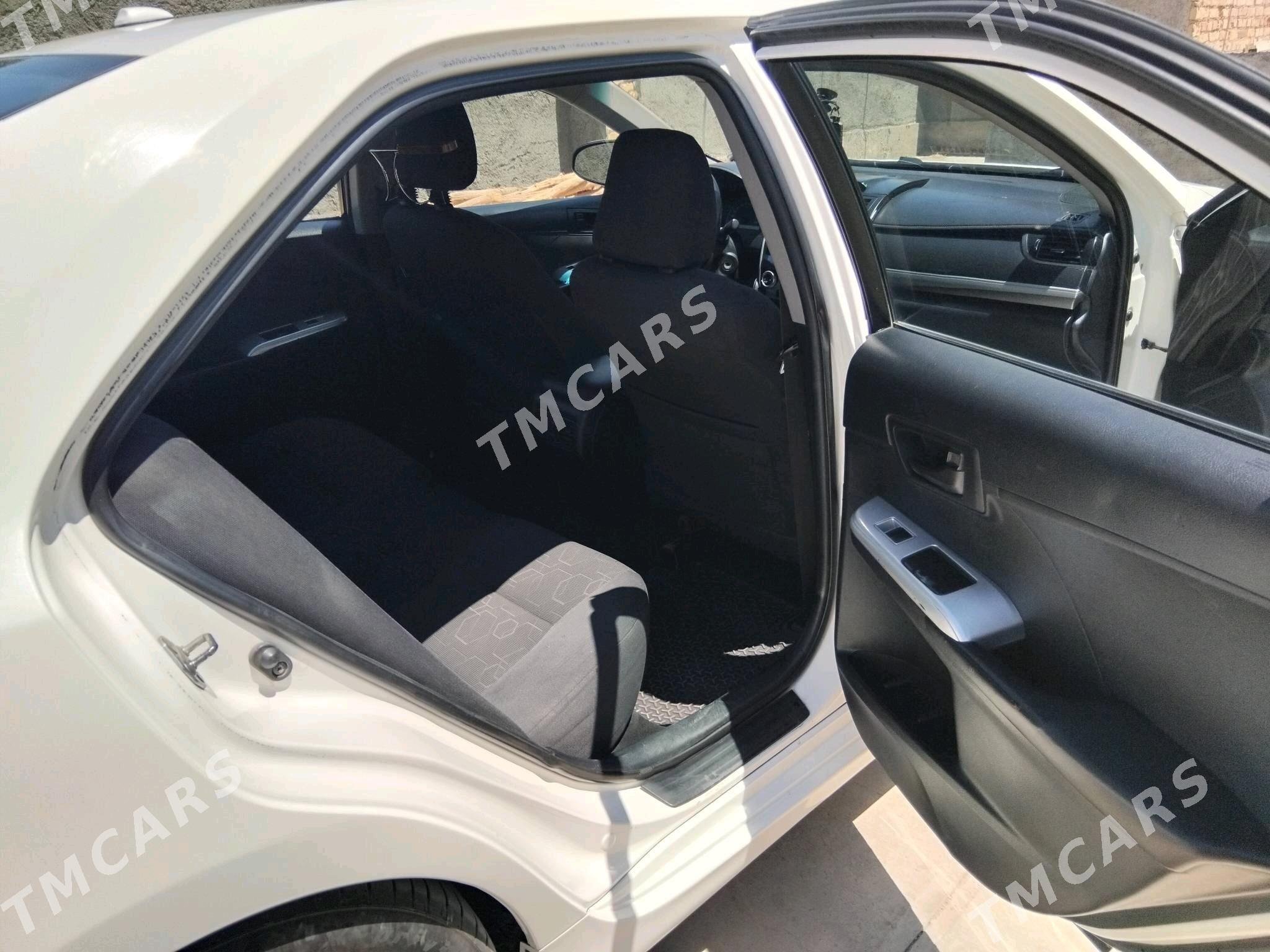 Toyota Camry 2013 - 200 000 TMT - Сейди - img 6