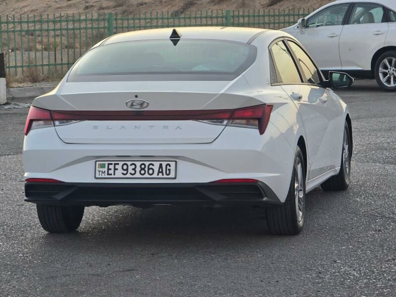 Hyundai Elantra 2021 - 250 000 TMT - Ашхабад - img 7