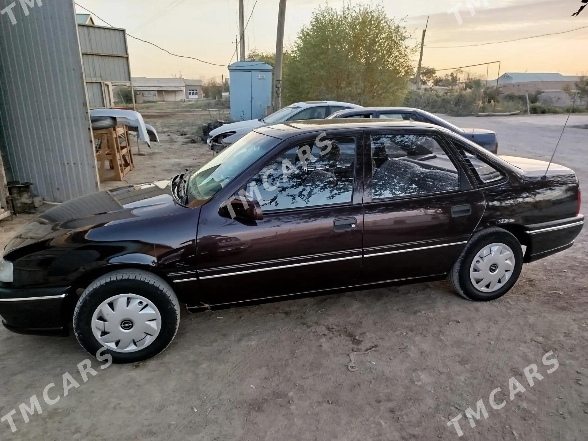 Opel Vectra 1993 - 48 000 TMT - Кёнеургенч - img 4
