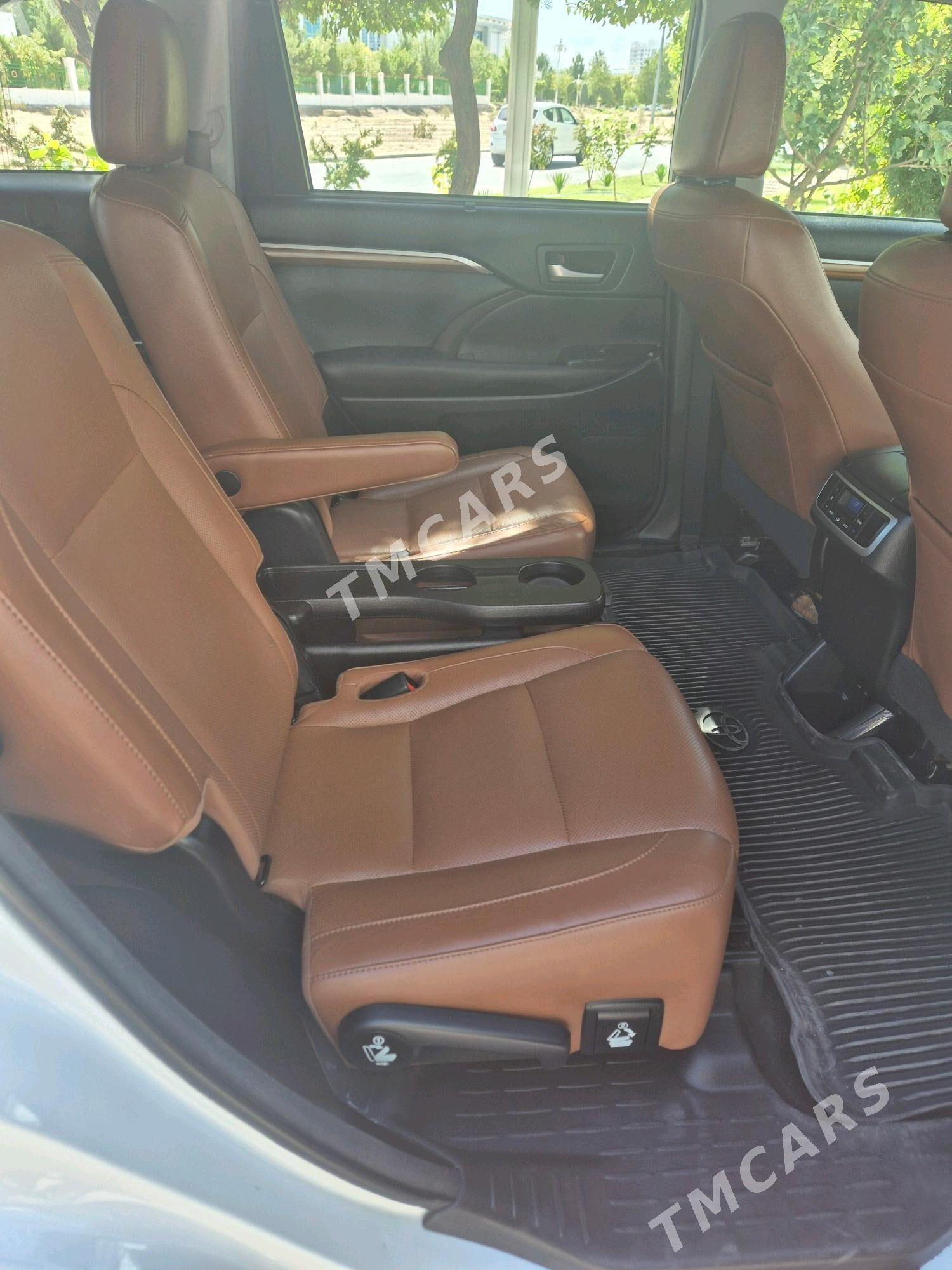 Toyota Highlander 2017 - 490 000 TMT - Aşgabat - img 5
