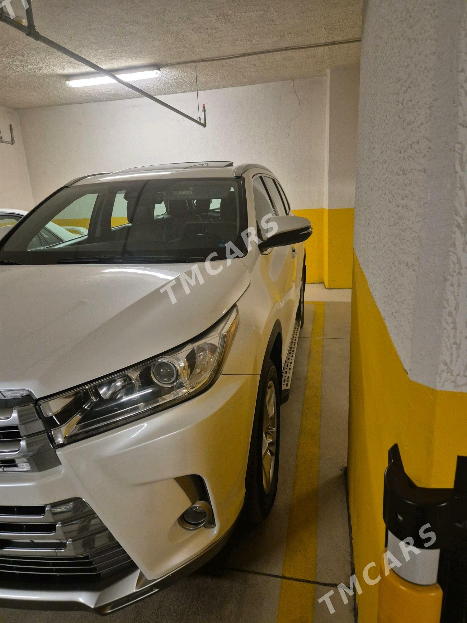 Toyota Highlander 2017 - 490 000 TMT - Aşgabat - img 7