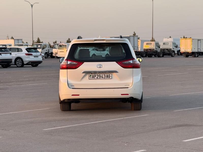 Toyota Sienna 2020 - 575 000 TMT - Ашхабад - img 5