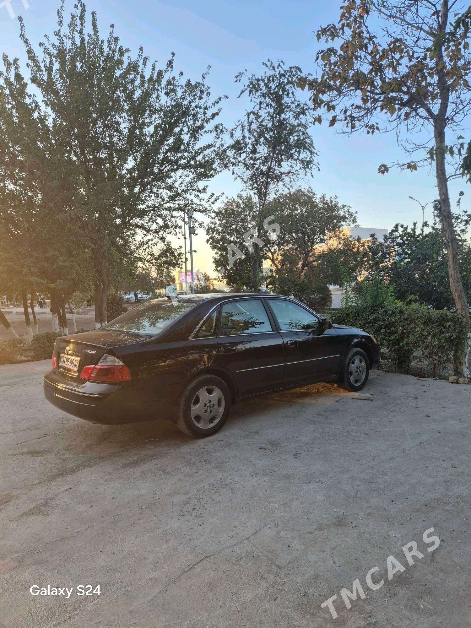 Toyota Avalon 2000 - 206 000 TMT - Дашогуз - img 1