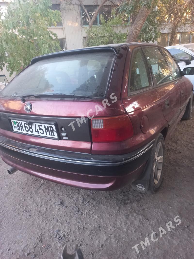 Opel Astra 1995 - 35 000 TMT - Мары - img 1