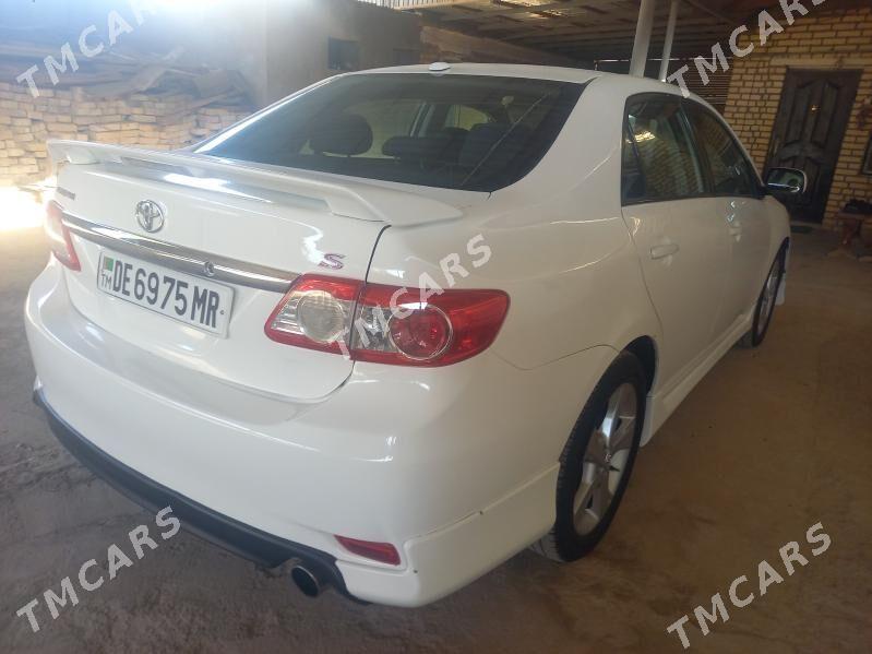 Toyota Corolla 2011 - 145 000 TMT - Байрамали - img 2