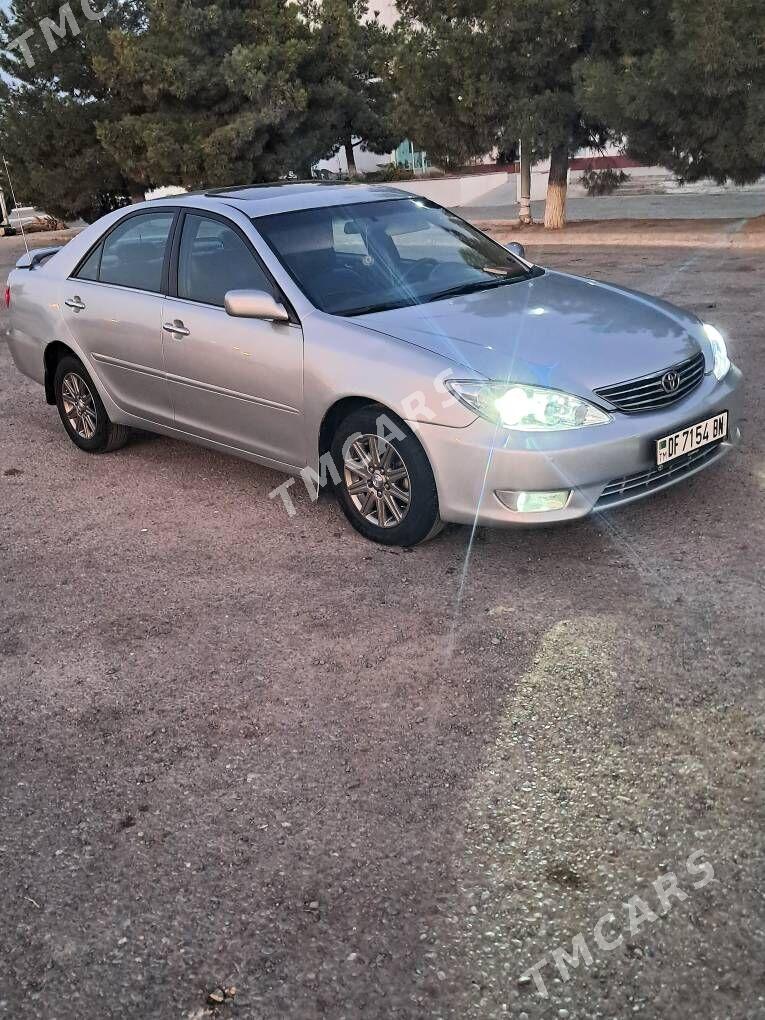 Toyota Camry 2002 - 188 000 TMT - Gyzylarbat - img 3