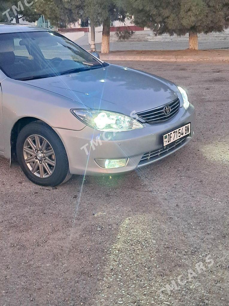 Toyota Camry 2002 - 188 000 TMT - Gyzylarbat - img 1