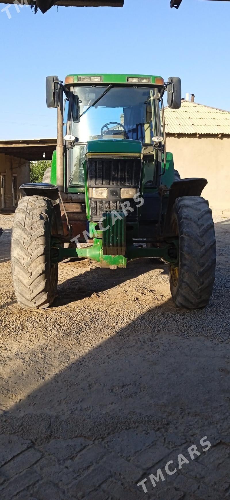 John Deere 1997 - 400 000 TMT - Türkmengala - img 3