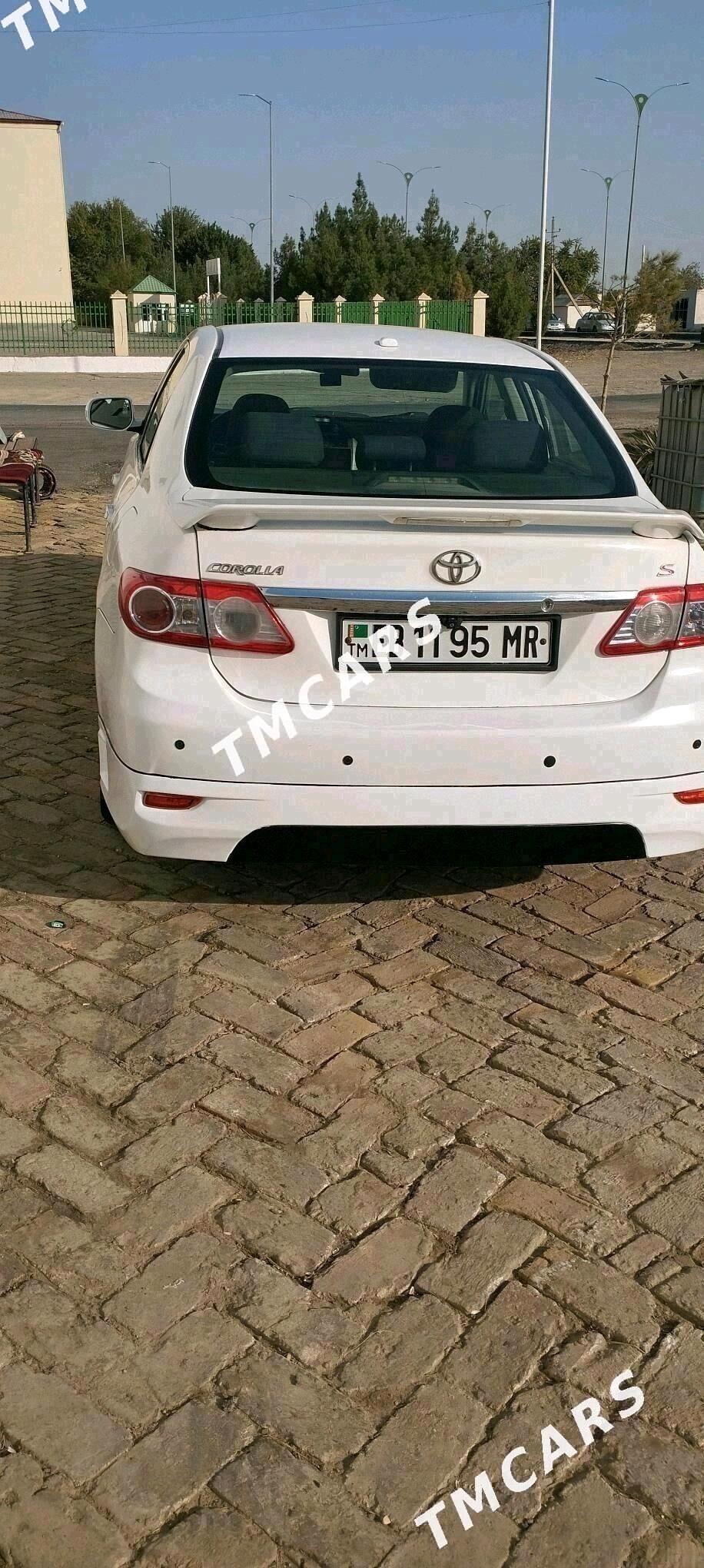 Toyota Corolla 2011 - 150 000 TMT - Мары - img 1