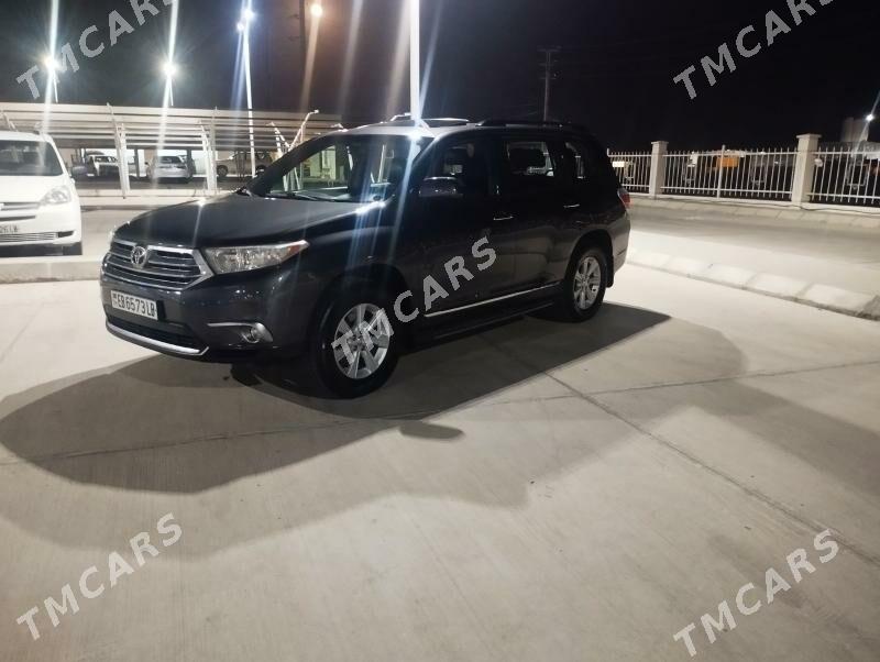 Toyota Highlander 2012 - 320 000 TMT - Türkmenabat - img 2