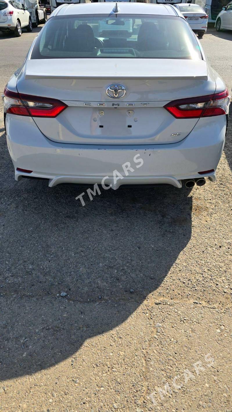 Toyota Camry 2023 - 403 000 TMT - Ашхабад - img 2