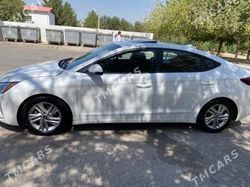 Hyundai Elantra 2020 - 240 000 TMT - 10 mkr - img 7