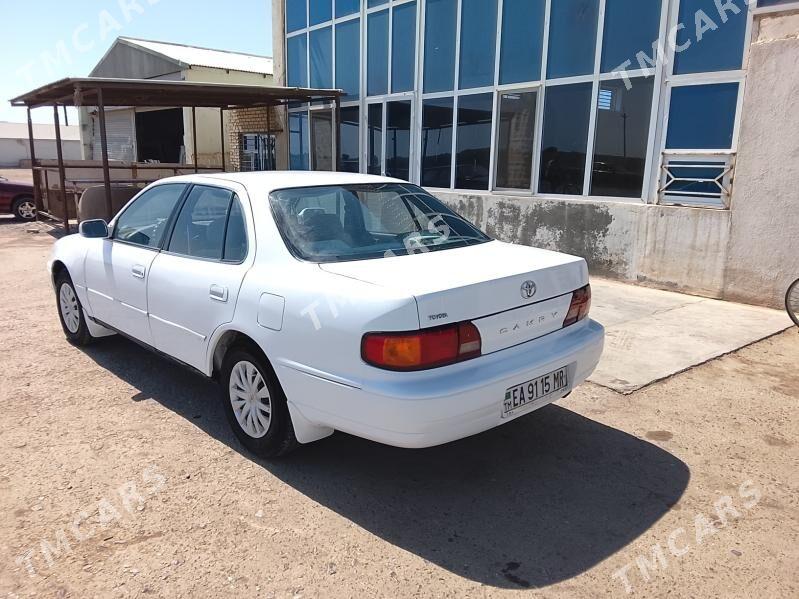 Toyota Camry 1992 - 72 000 TMT - Мары - img 3