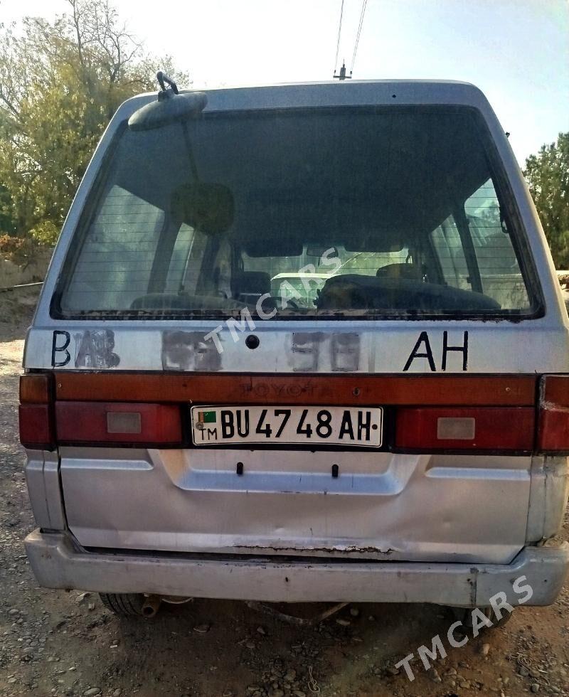 Toyota Town Ace 1992 - 13 000 TMT - Kaka - img 3