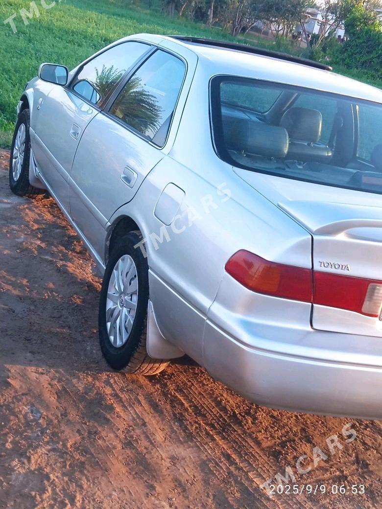 Toyota Camry 2001 - 148 000 TMT - Türkmengala - img 8