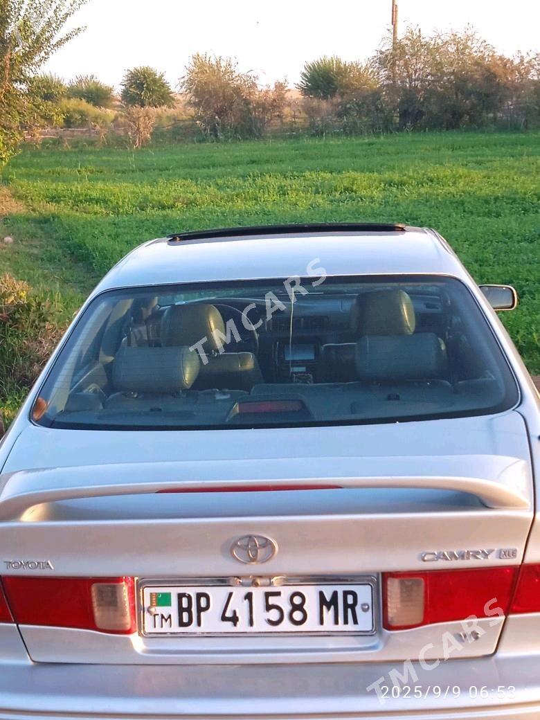 Toyota Camry 2001 - 148 000 TMT - Türkmengala - img 9