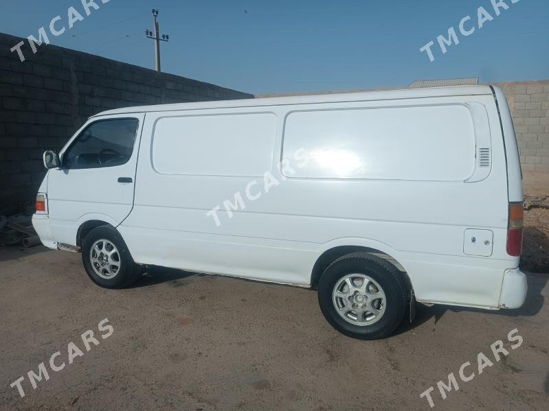 Toyota Hiace 2006 - 50 000 TMT - Tejen - img 2