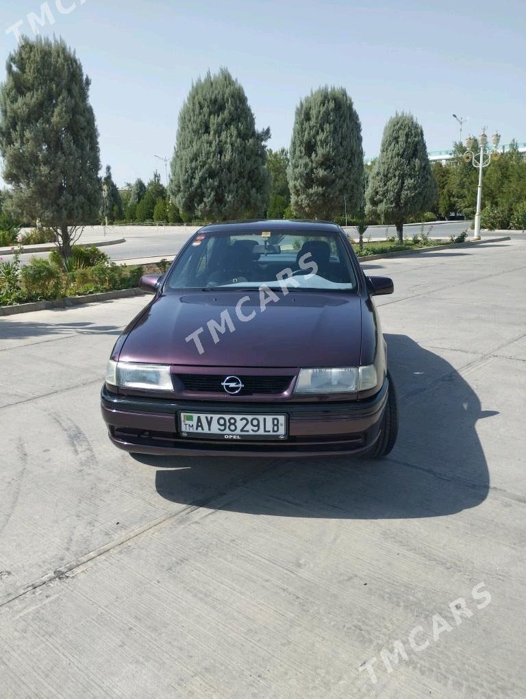 Opel Vectra 1993 - 48 000 TMT - Сакар - img 1