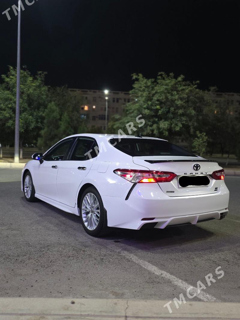 Toyota Camry 2020 - 300 000 TMT - Ашхабад - img 2
