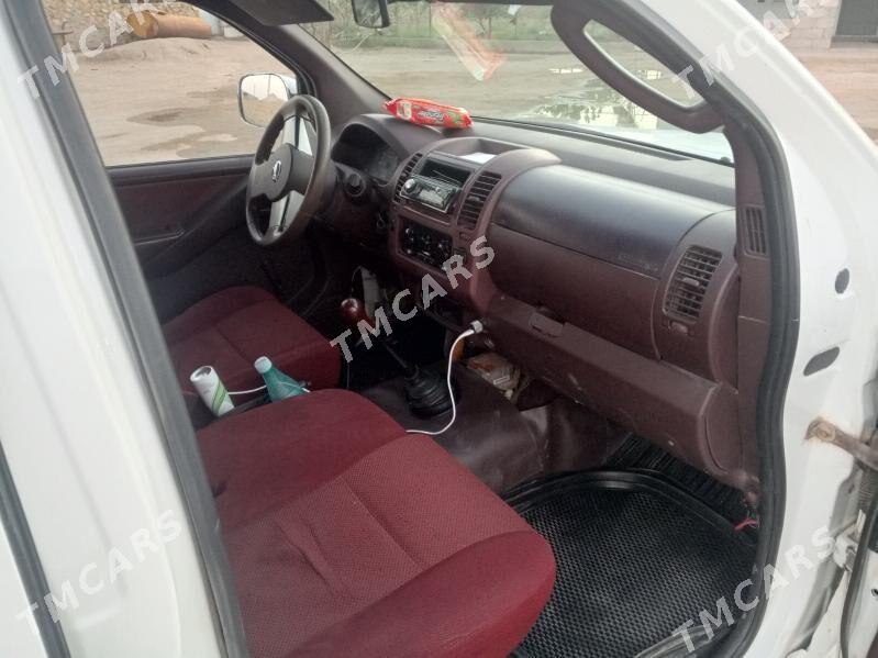Nissan Navara 2014 - 120 000 TMT - Джебел - img 3