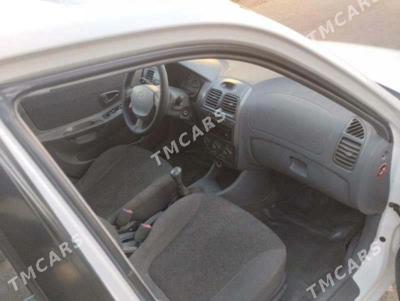 Hyundai Accent 2002 - 35 000 TMT - Daşoguz - img 5