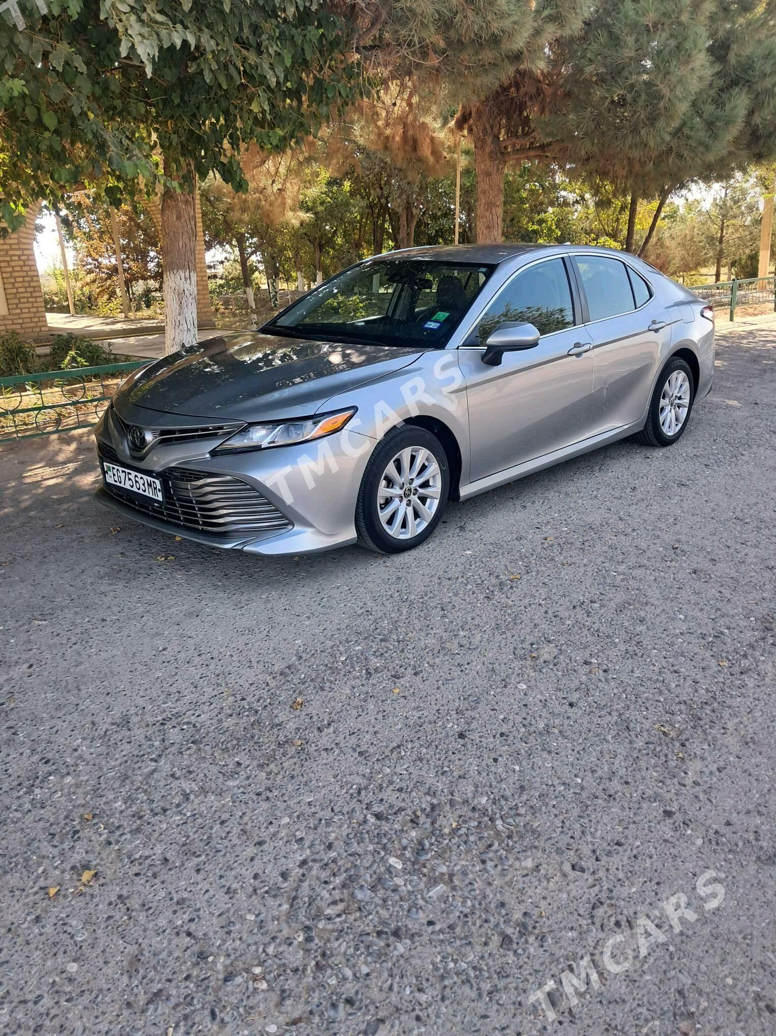 Toyota Camry 2020 - 320 000 TMT - Байрамали - img 2