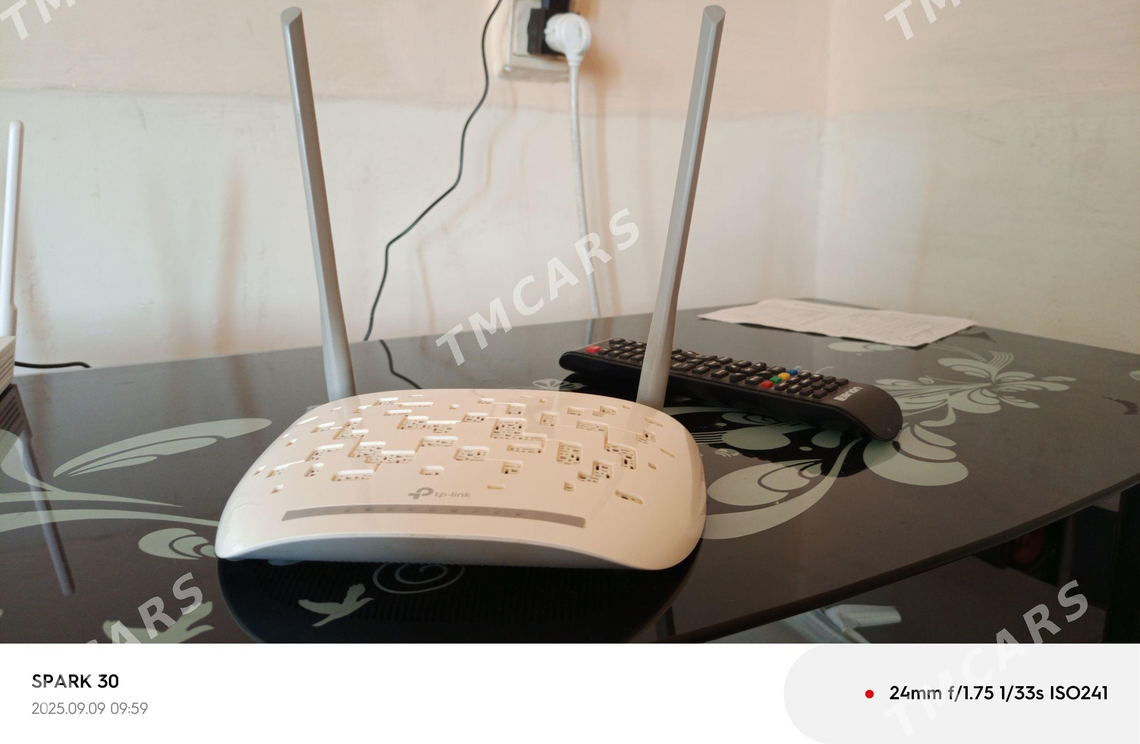Router TP Link w8961N - Mary - img 1