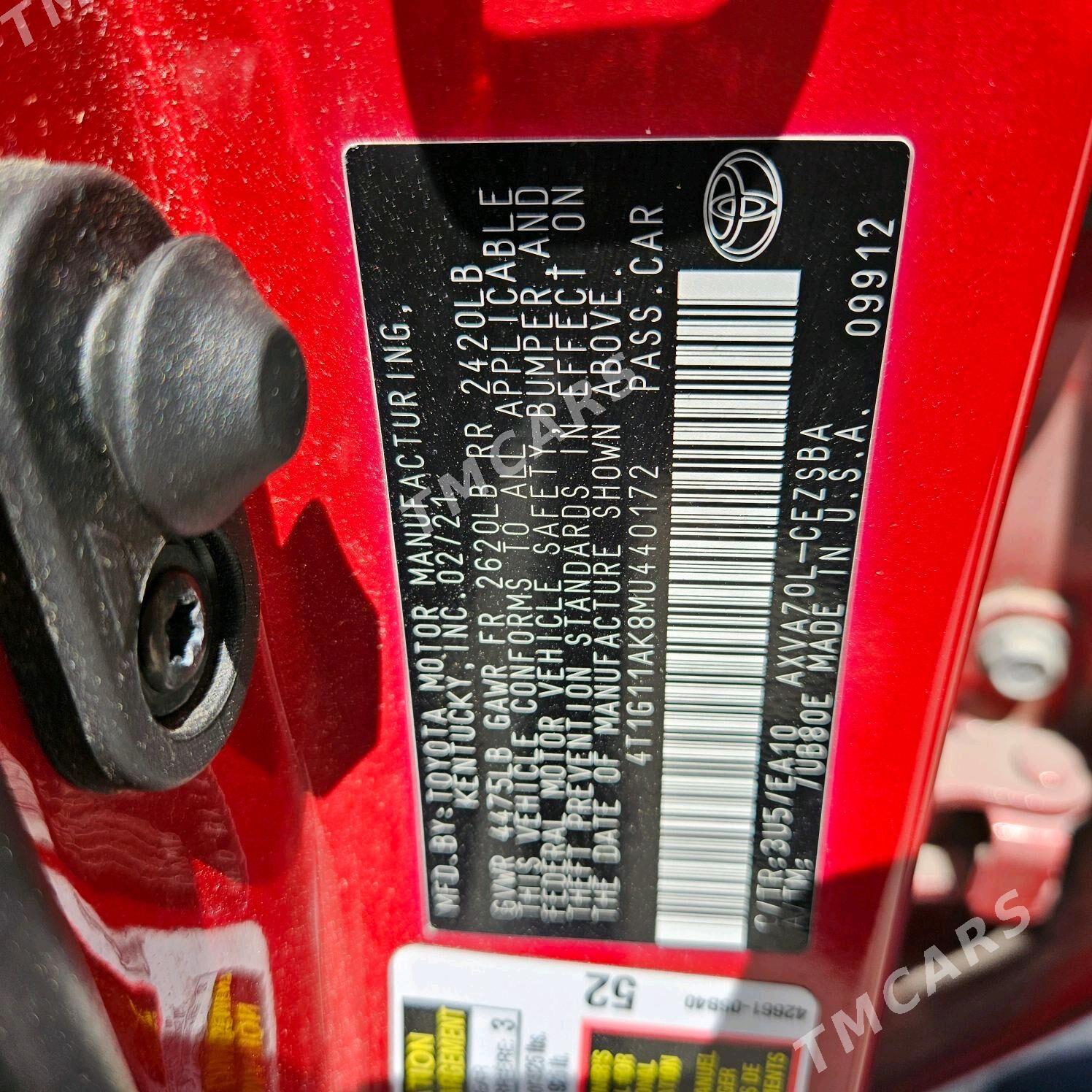 Toyota Camry 2021 - 270 000 TMT - Ашхабад - img 10