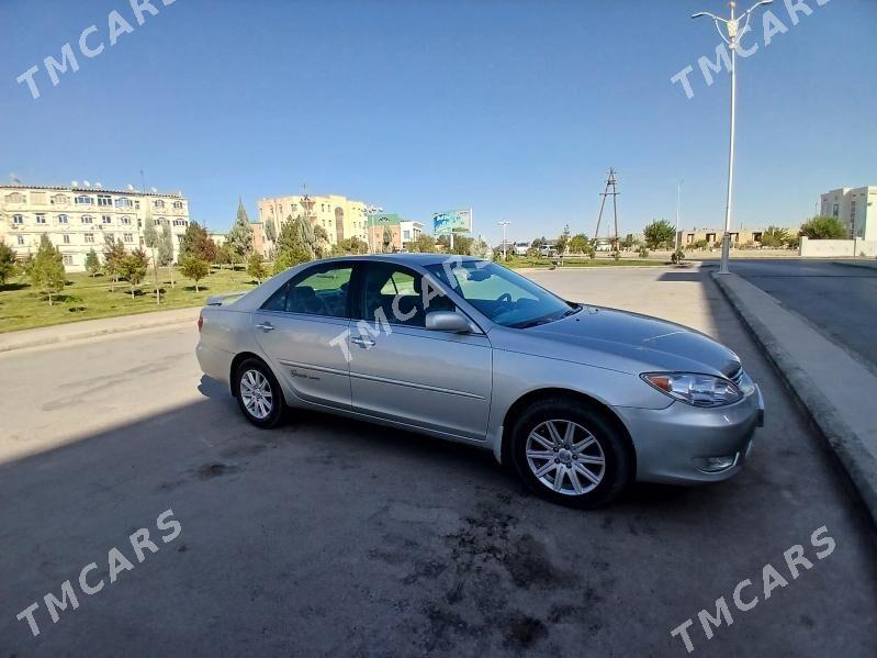 Toyota Camry 2002 - 200 000 TMT - Kerki - img 4