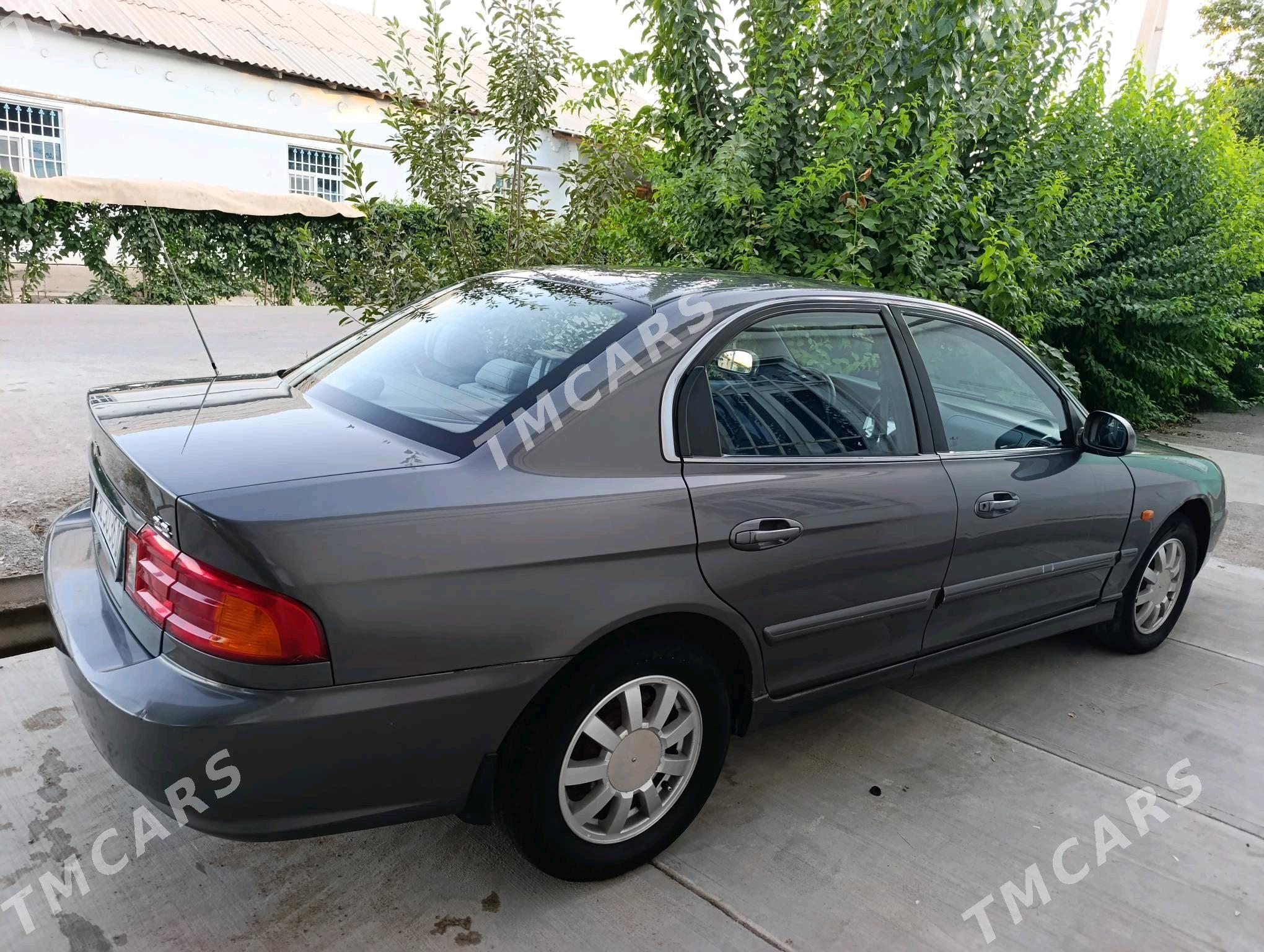 Kia Magentis 2001 - 69 000 TMT - Дашогуз - img 3