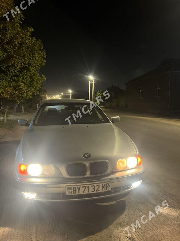 BMW E39 1996 - 55 000 TMT - Мары - img 1