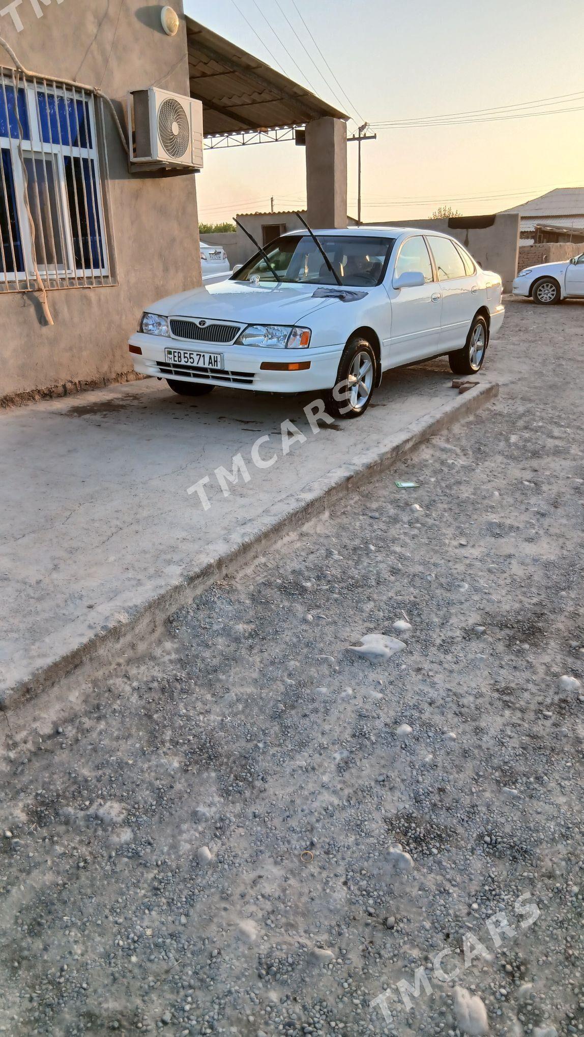 Toyota Avalon 1997 - 135 000 TMT - Теджен - img 4