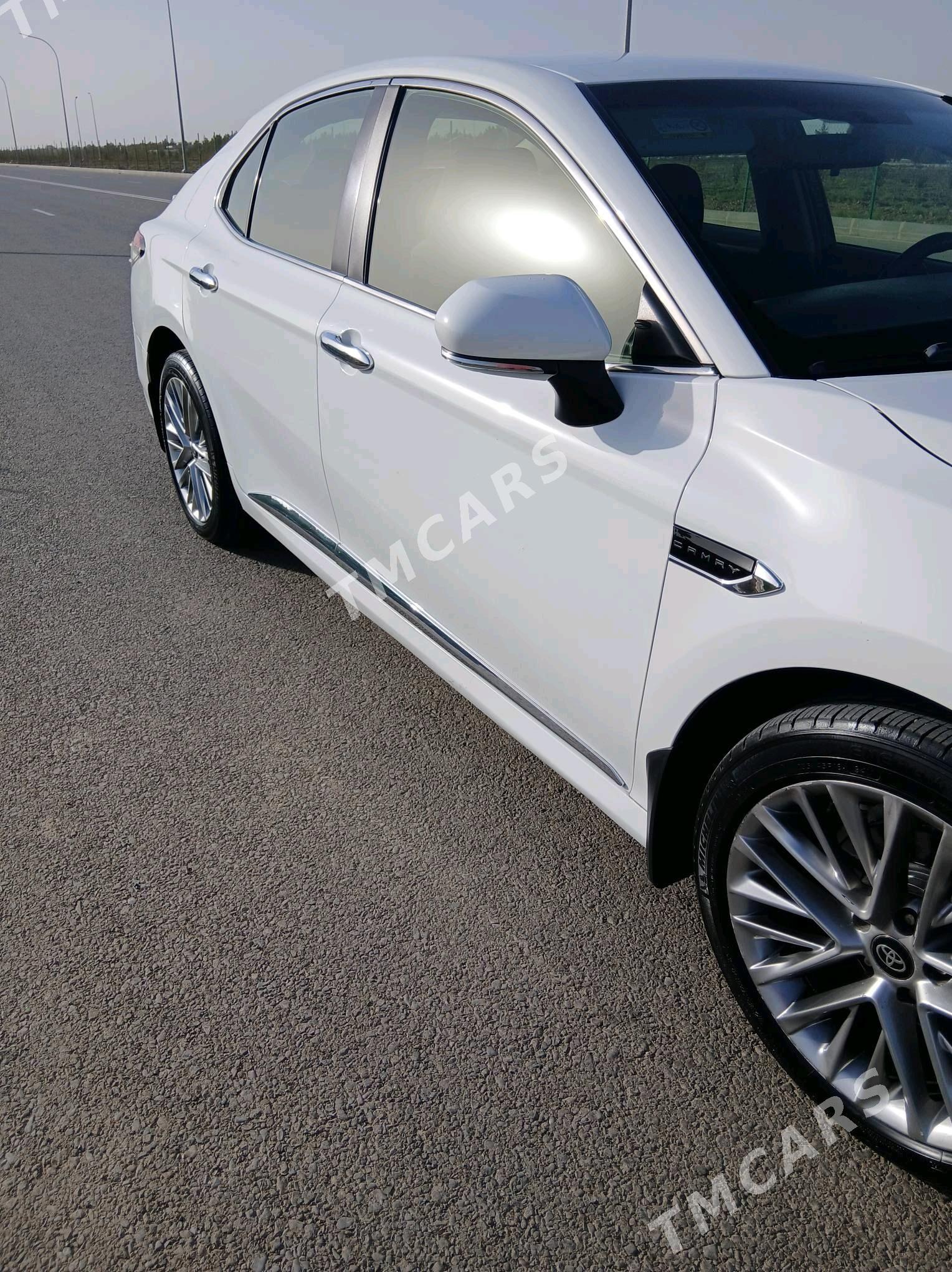 Toyota Camry 2019 - 266 000 TMT - Айтакова (ул. Огузхана) - img 4
