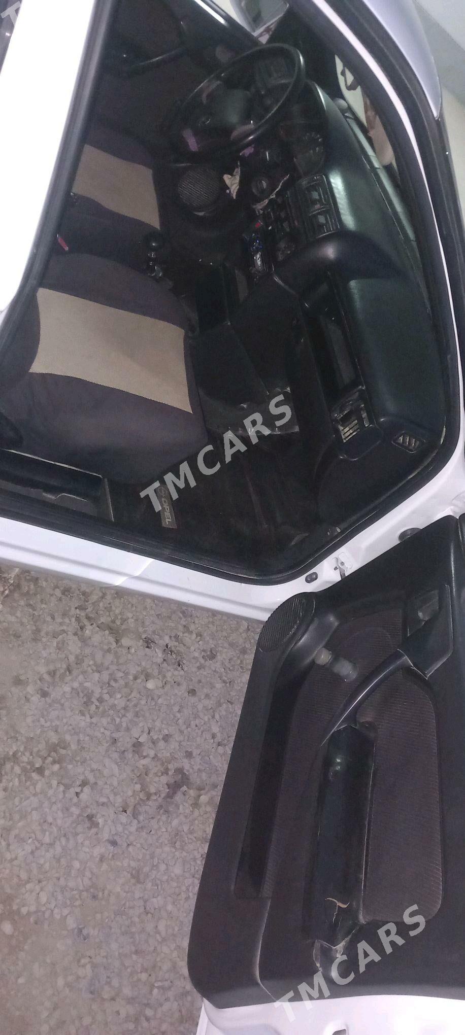 Opel Vectra 1990 - 38 000 TMT - Кака - img 9
