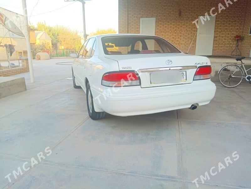 Toyota Avalon 1995 - 140 000 TMT - Sakarçäge - img 3
