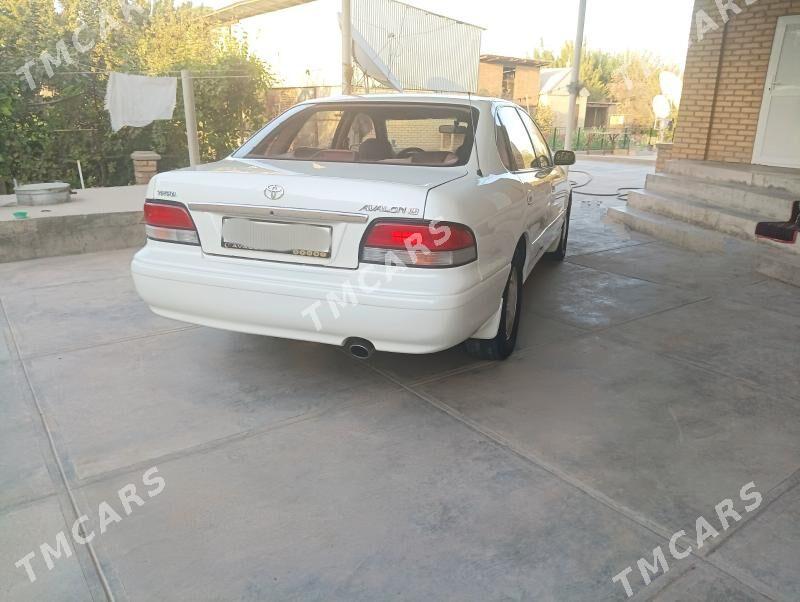 Toyota Avalon 1995 - 140 000 TMT - Sakarçäge - img 4