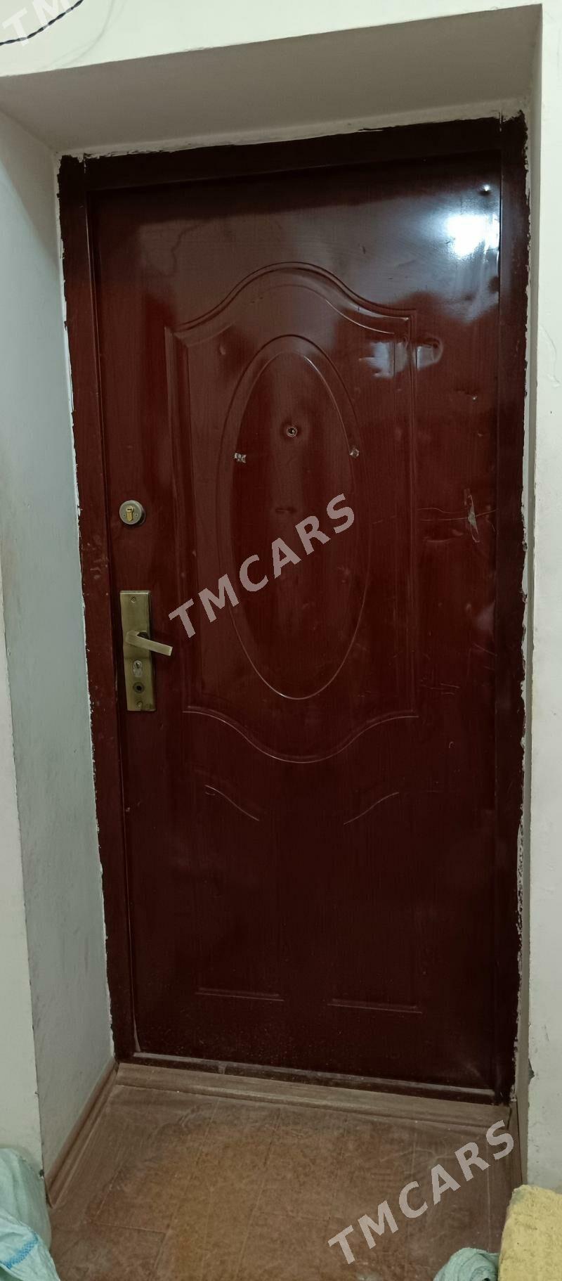 Daşky gapy - Дашогуз - img 1