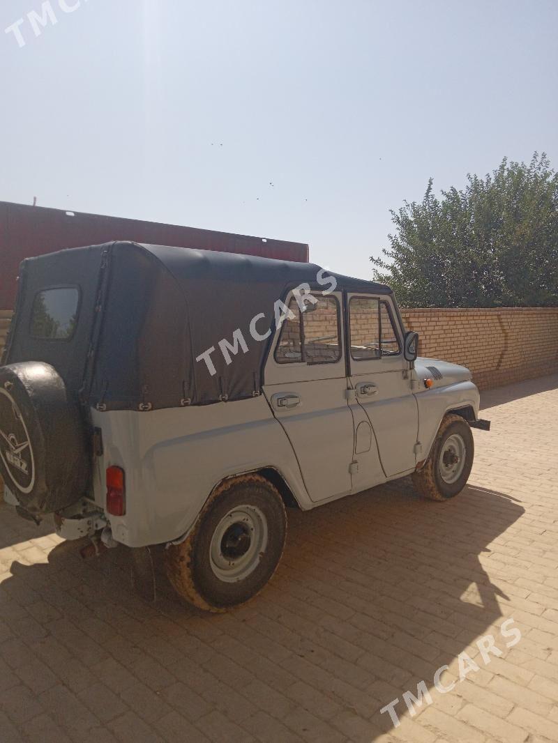 UAZ 469 2002 - 63 000 TMT - Керки - img 2